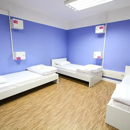 Dc Hostel *